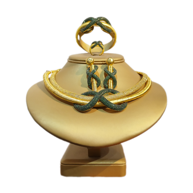 Luxurious Accessory Set