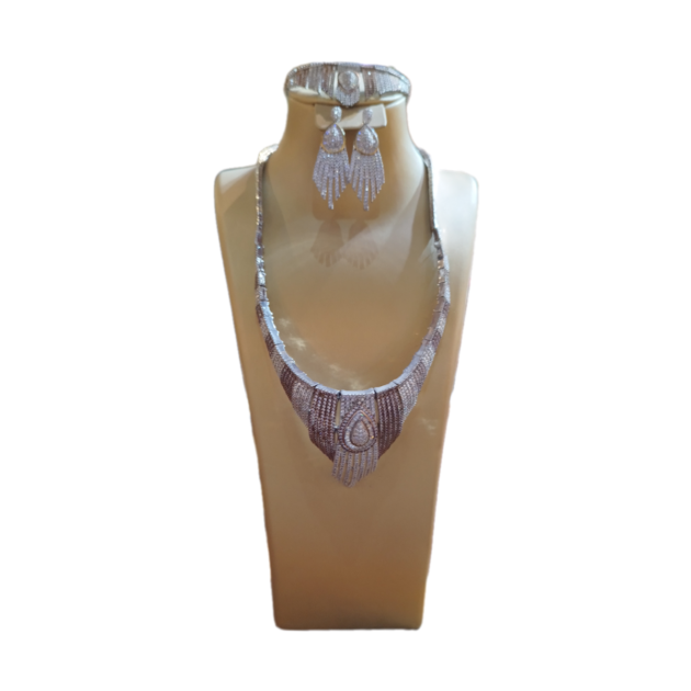 Luxurious Accessory Set